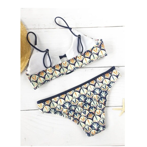 Mermaid Print Women’s 2 Piece Bikini Swimsuit Open Back Adjustable Straps Sz L - Picture 4 of 7